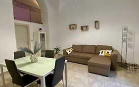 Mavi House
